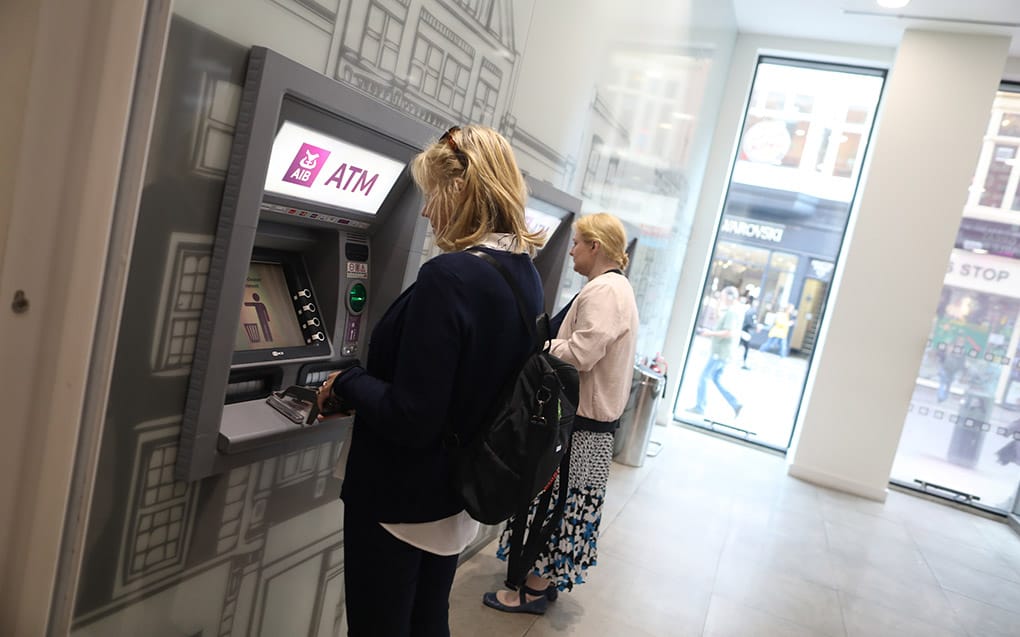 Rewolucja w AIB i nowy system Zippay: Co zmieni się w Twoim portfelu od lipca 2026?
