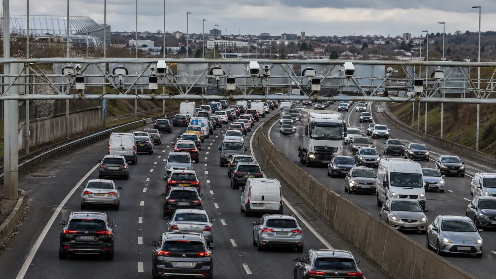 M50 przyniosła ponad €216 mln w 2025 roku. Wpływy z opłat niemal się podwoiły