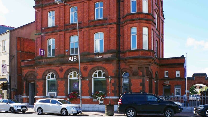 AIB obniża oprocentowanie części kredytów hipotecznych. Nowe stawki już obowiązują